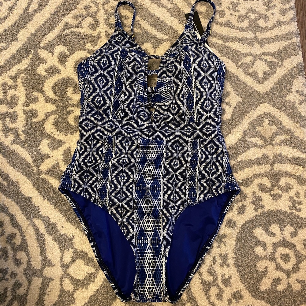 NWT la Blanca one piece swimsuit